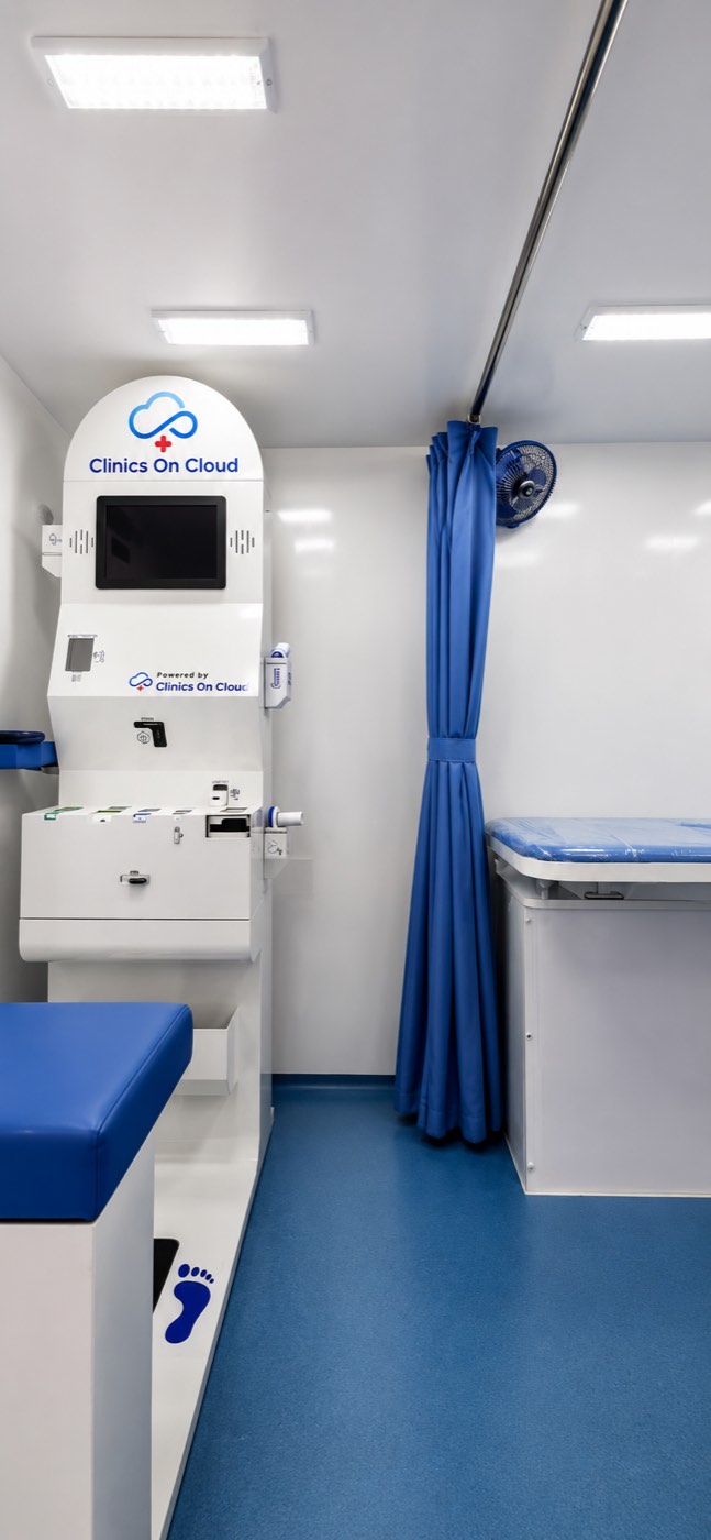 Smart screening zone with health kiosk, vitals station and privacy curtain