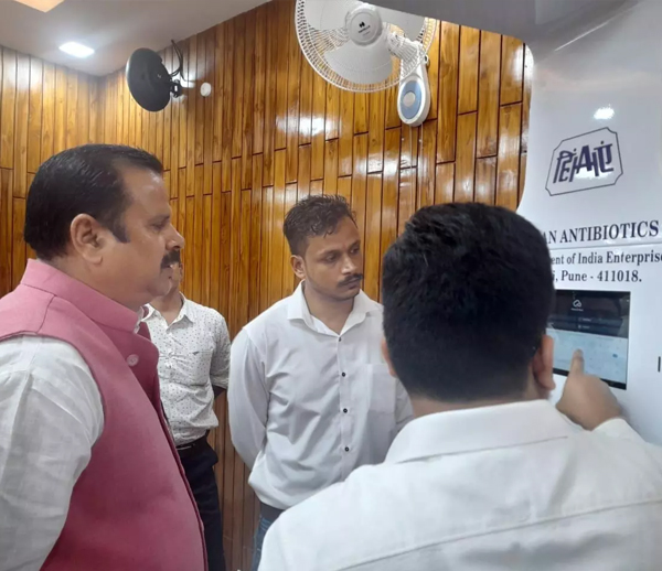 Clinics On Cloud Health ATM Kiosk installation in Vidhan bhavan, UP